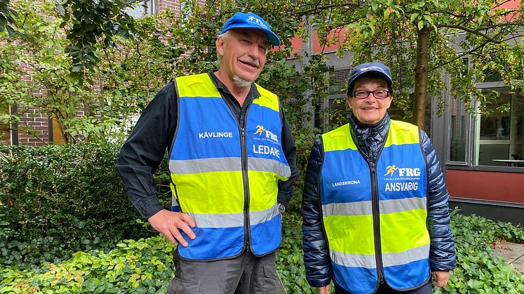 Alf-Göran Rappner och Ann Örenholm-Persson från Kävlinges Frivilliga resursgrupp uppmanar alla att vara beredda på kris. ”Du ska klara dig själv en vecka utan samhällets hjälp.”