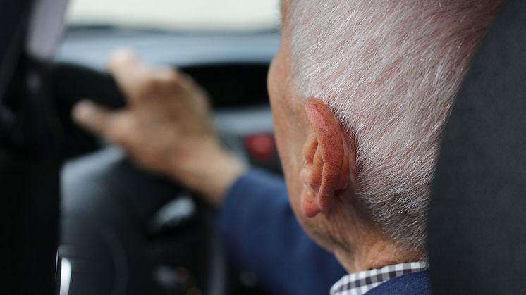 Sju av tio: Inför obligatoriska hälsokontroller för äldre bilförare