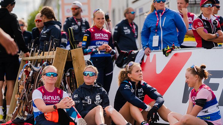 STÅR OVER: Marte Olsbu Røiseland står over helgens NM. Ragnhild Femsteinevik og Karoline Knotten stiller imidlertid til start. Foto: NSSF