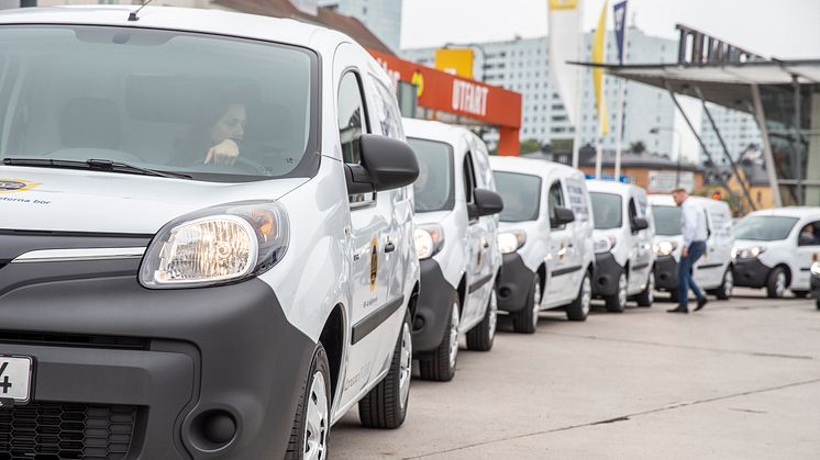 HSB Stockholms nya servicebilar Renault Kangoo har en räckvidd på 26 mil på en laddning. 