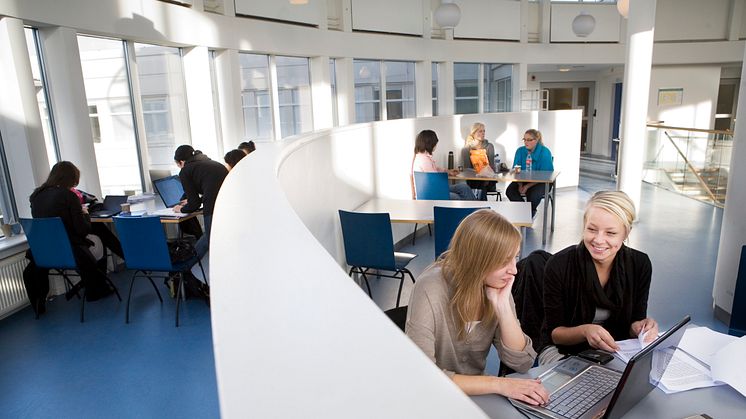Umeå University climbs in 'top 50 under 50' world ranking