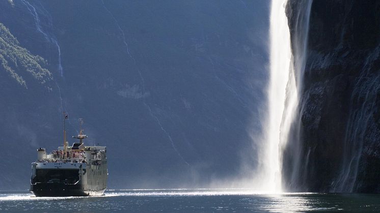 Nya reseappen förenklar att resa kollektivt i vackra Møre og Romsdal, Norge      Foto Terje Rakke, Nordic Life AS