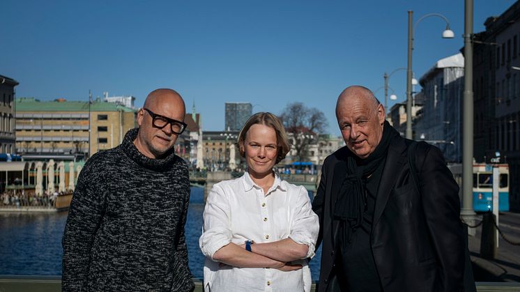 Stadsarkitekt Björn Siesjö möter arkitekt Gert Wingårdh och avdelningschef Kerstin Elias i första avsnittet av Götepod. Foto: Rebecca Havedal.