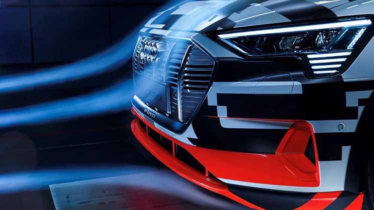 Audi e-tron aerodynamic (front)