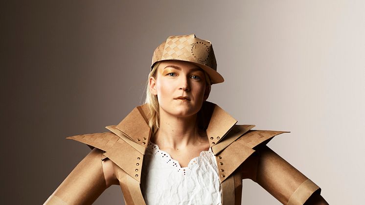 Vinnande kreationen i kraftliner som gav Johanna Borgenstål första Spiranpriset som i år hade tema mode.