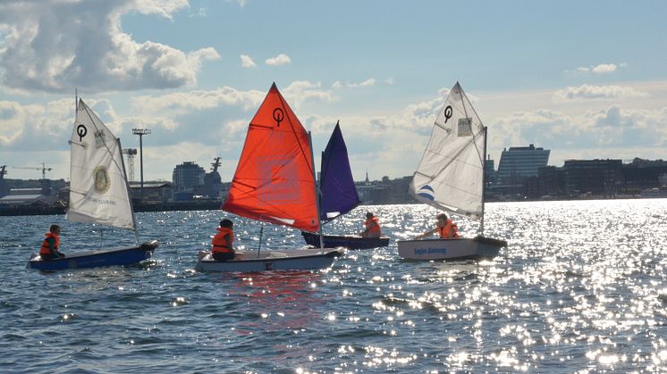 Im Camp 24/7 an der Kieler Innenförde wird Sport und Spaß groß geschrieben. Abstandsregeln - kein Problem!