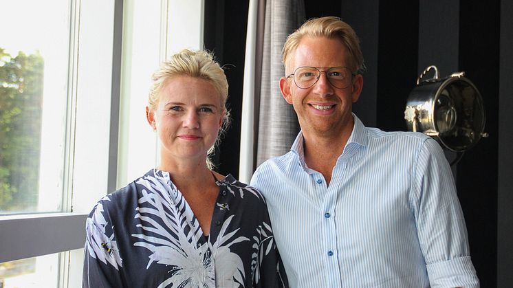 Som arbetsgivare har man ansvar för att se till att den kommunikationskanal man använder för att distribuera lönespecifikationerna är säker, berättar Hogias HR-experter Sara Janson och Erik Douglasson 