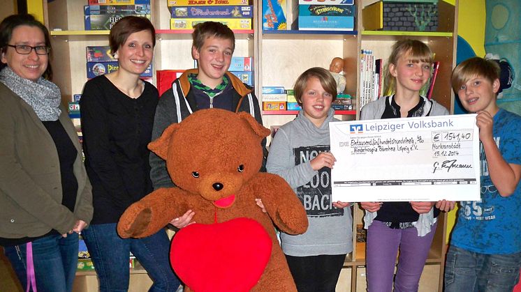 Schüler der Oberschule Markranstädt übergeben Spende im Kinderhospiz