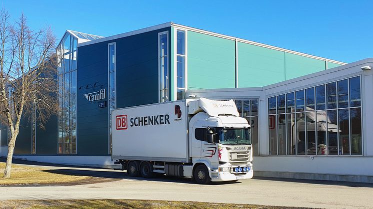 Tack vare DB Schenkers nya terminal i Södertälje kan logistikföretaget erbjuda Camfil Sverige den mest hållbara lösningen sett till kvalitet, kostnad och miljö. Bild: Camfil Sverige