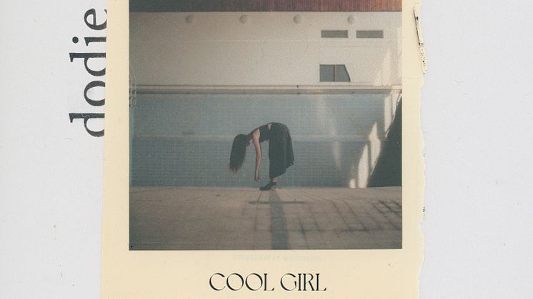 dodie - Cool Girl - single cover