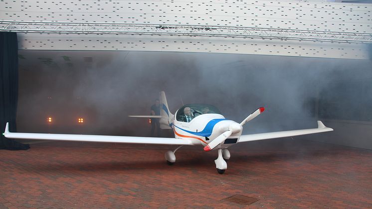 Mit dem Ultraleichtflugzeug "Peregrine" gelingt der  TH Wildau der Einstieg in das bemannte Fliegen.