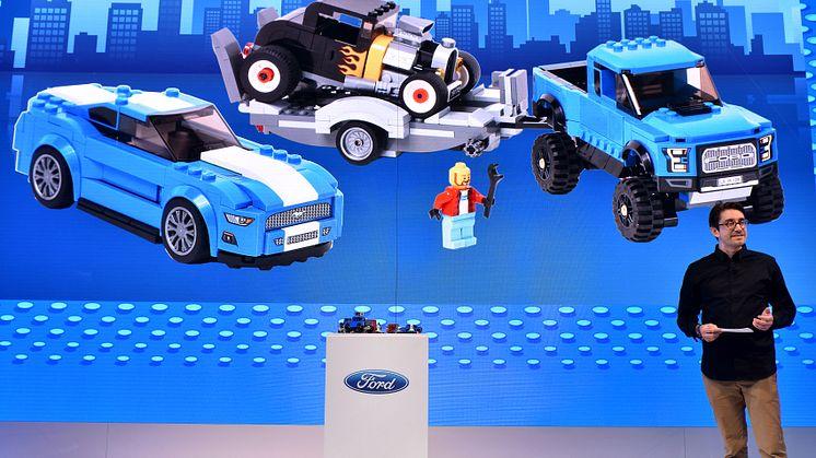 Nye Ford Mustang og nye F-150 Raptor finnes nå også som LEGO-byggesett