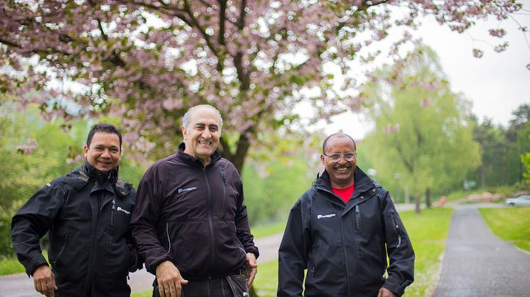 Tillsammans gör de fint runt omkring Siriusgatan. Från vänster: German Benitez, Fadil Muhsin och Dereje Ayele.