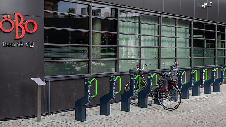 ÖBO och Västerporten är först i Örebro med digitala cykelställ.