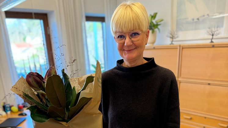 Ann-Louise Olsén går i pension efter 45 år i Orusts Sparbank