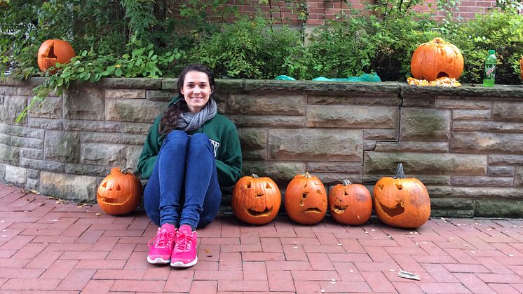 „Ich will mittendrin und dabei sein!“ – die hochgradig schwerhörige Studentin Michelle Mohring (23) berichtet auf www.hoerreise.net über ihr Auslandsstudium in den USA