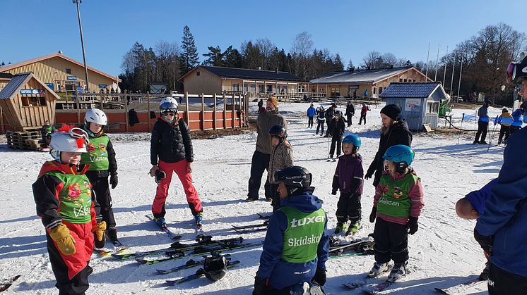 Skidåkning på Vallåsen