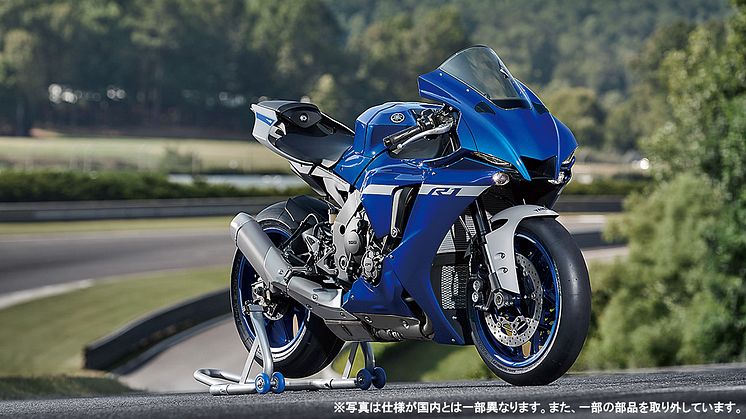 「YZF-R1」　ブルー