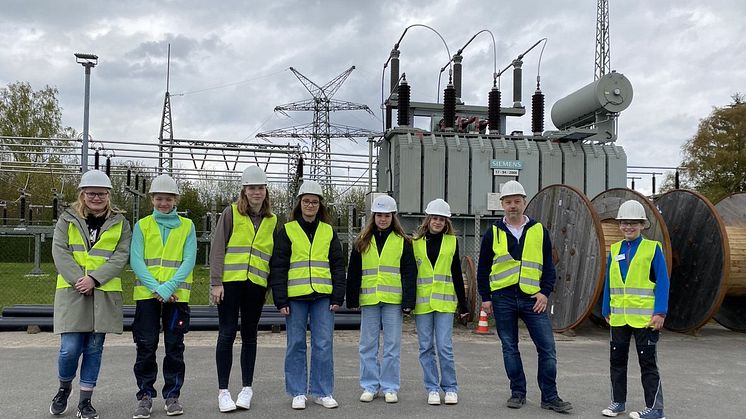 35 Schülerinnen bekamen beim diesjährigen Girls‘ Day an unseren Standorten Einblicke in den Arbeitsalltag eines Netzbetreibers.  