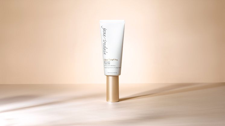 Nya Jane Iredale Glow Time Pro BB Cream – täckande resultat som ser ut som din egen hud