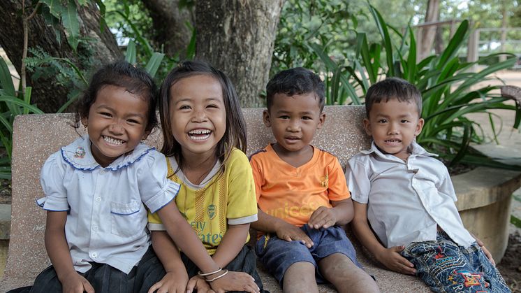Nordic Choice Hotels firar 10-årigt samarbete med UNICEF genom fältresa för anställda till Kambodja