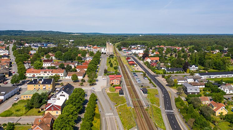 Vilka val är hässleholmarna beredda att göra i vardagen för klimatet? Det undrar kommunen nu inför arbetet med energi- och klimatplanen. Bilden visar stationsområdet i Vinslöv. Foto: Daniel Larsson