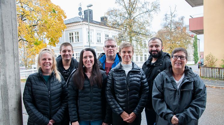 Kanske Årets team? Bettan Sjöström, Andreas Olsson, Sofia Iversen, Mikael Engström, Anna-Carin Rönnberg, Noah Nohzatullah J G och Anna-Carin Ulander. På bilden saknas nattpersonalen Ann Norberg och Ingrid Wallenman.