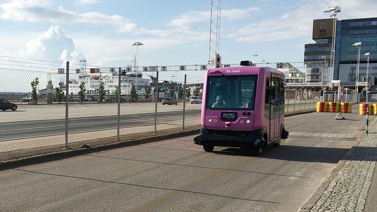 Trots en digitaliserad framtid runt hörnet är det få kommuner som har börjat förbereda sig på vad digitaliseringen av transportsystemet kommer att betyda. Det visar svaren från Trivectors kommunrakning SHIFT2018.