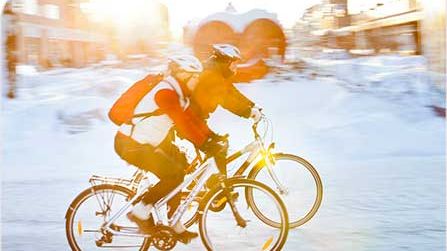 Utdelning till morgonpigga cyklister och fotgängare 