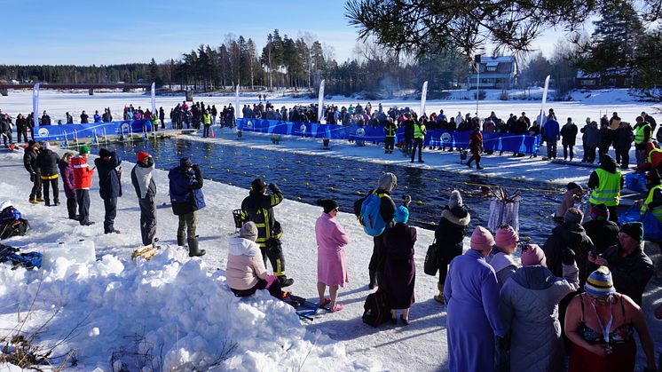 Premiären av Vansbros Vintersim 2022 lockade många deltagare och var en riktigt publiksuccé. 