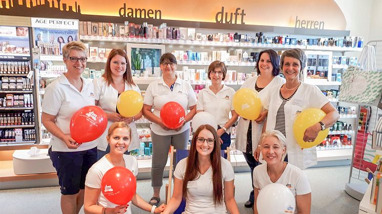 Das Team vom neuen dm-Markt in Bad Birnbach