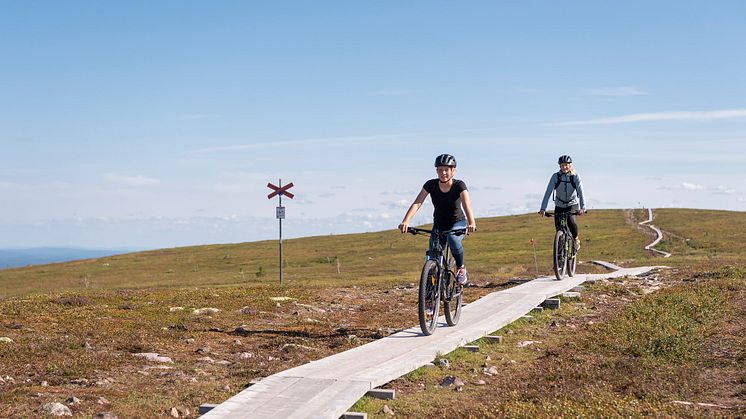 Tio tips för en trygg, säker och hållbar fjällsemester