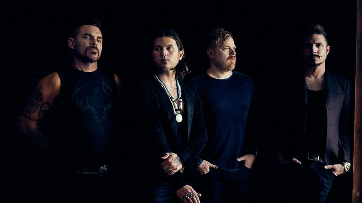 Rival Sons 2022 (fra venstre: Mike Miley, Jay Buchanan, Dave Beste, Scott Holiday). Foto: Robby Klein