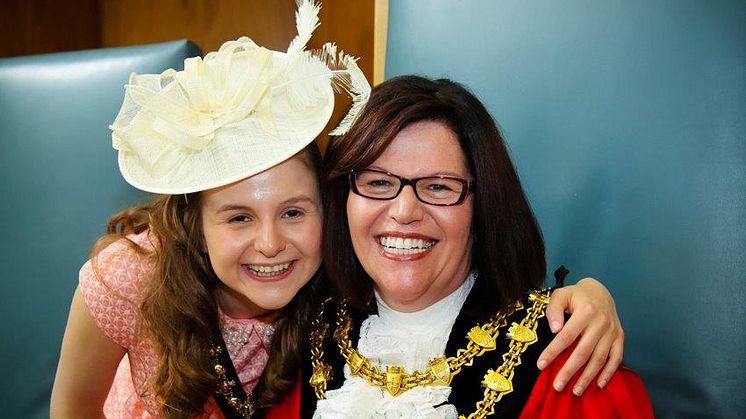 Mayor’s Christmas greetings to Bury residents