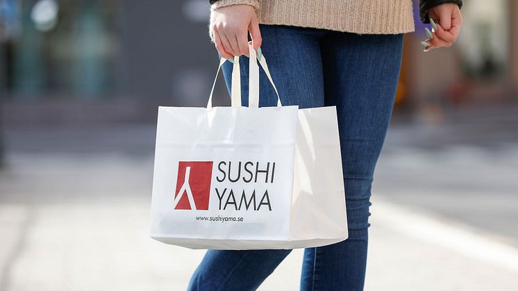 Sushi Yama på Grand Samarkand har en placering som lämpar sig bra för både takeaway och för att äta på plats. Foto: Richard Ström.