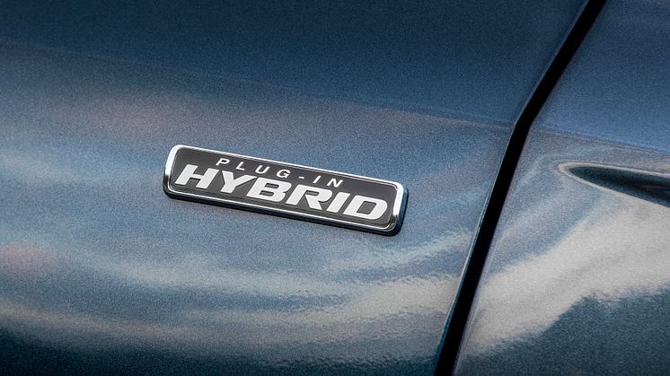 Ford Kuga ST Line ladbar hybrid 2020