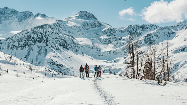 VS_Schneeschuhtour auf dem Simplonpass 2 © Switzerland Tourism_Silvano Zeiter