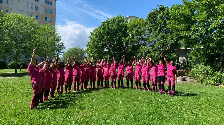 Några av kvinnorna i Qvinna i Botkyrka, bostadsbolaget Botkyrkabyggens jämställdhetssatsning.