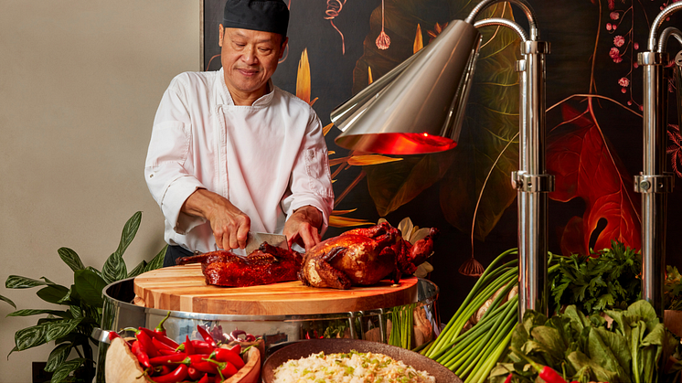 Enjoy a summer weekend roast with a difference at Straits Kitchen, Pan Pacific London 