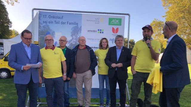 Prof. Bernd Eiben, amedes MVZ Institut für Labormedizin und Klinische Genetik Rhein/Ruhr (2. von links) beim diesjährigen Essener Onkolauf.