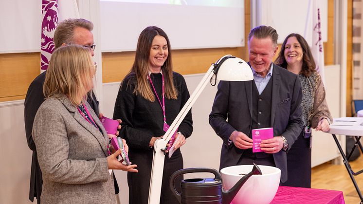 Anna Dahl Aslan, Martin Gellerstedt, Annie Axelsson, Johan Rahmberg och Muriel Beser Hugosson vid Högskolans invigning av den nya forskarutbildningen i Hälsa i det digitala samhället. 