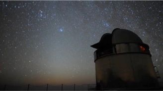Nordic Optical Telescope. Stillbild från filmen https://youtu.be/Erh_NywcKMs