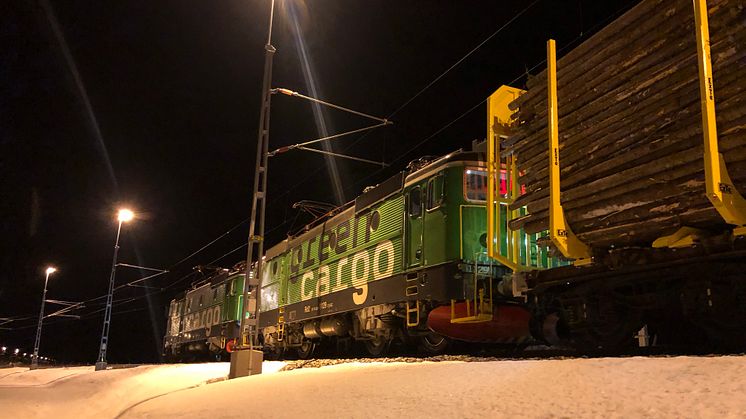 Holmen väljer Green Cargos klimatsmarta tåg