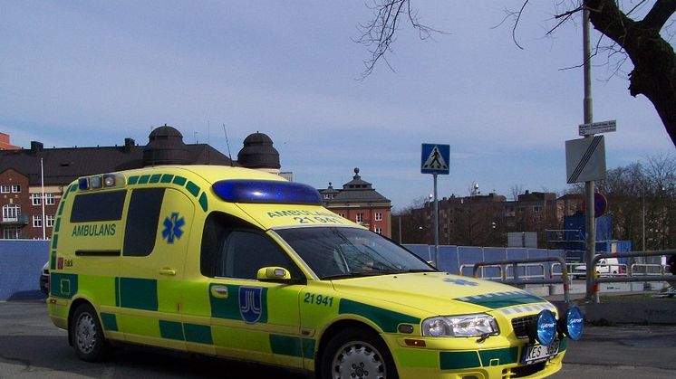 Välgörenhetsorganisationen RRT uppmärksammar detta och har försett ambulanspersonalen med "snackspaket" under de senaste 2-3 åren med många som visar sin uppskattning.