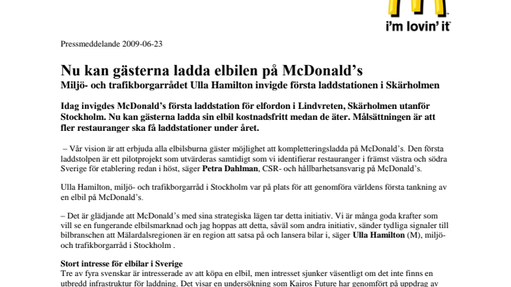 Nu kan gästerna ladda elbilen på McDonald’s