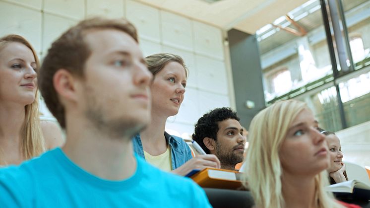 Die persönliche Atmosphäre und die individuelle Betreuung durch die Lehrenden sind Erfolgsfaktoren beim Studium in Wildau. © TH Wildau / Pressefoto