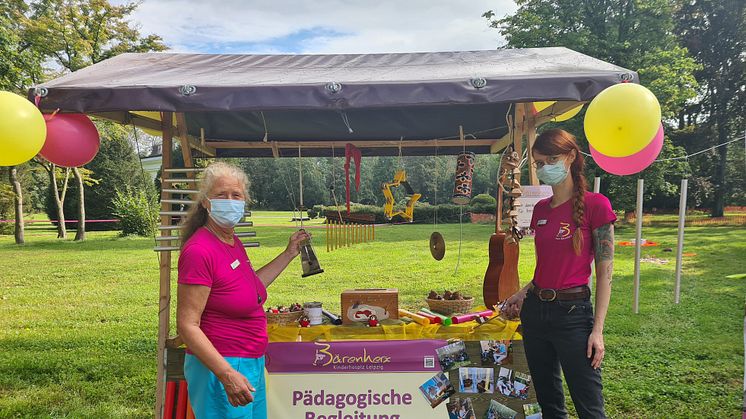 Bärenherz lädt zum Tag der offenen Tür am 3. September, 11-17 Uhr: Führungen durchs Kinderhospiz & buntes Familienfest im Park 