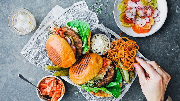 ​Kung Markatta expanderar i vegokylen och lanserar två härliga veggieburgers fulla av smak.