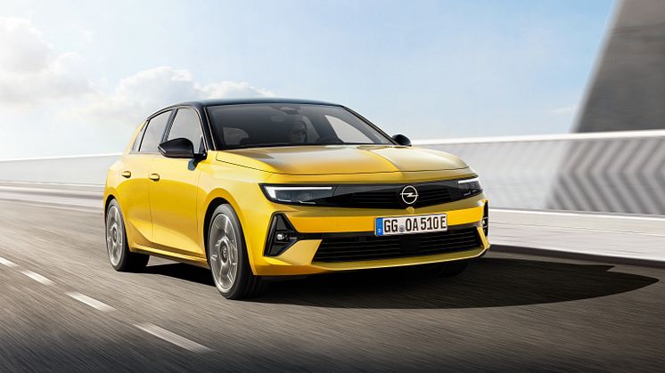 Den nye Opel Astra fås som plug-in hybrid, med benzin- og dieselmotorer og i 2023 med rent el.