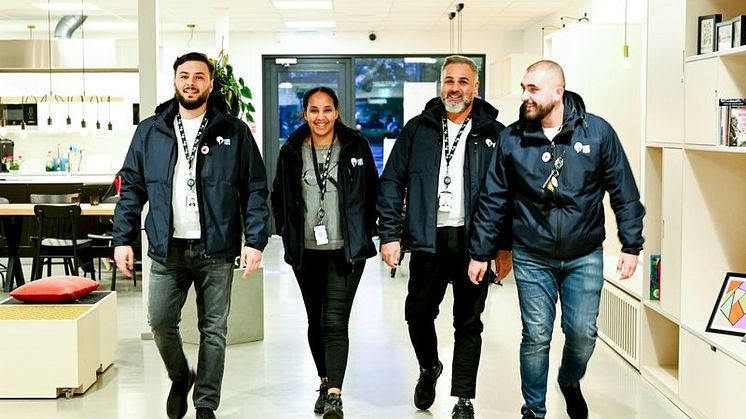 Områdesvärdarna på Helsingborgshem. Från vänster Ahmed, Yohanna, Imad och Bylbyl.